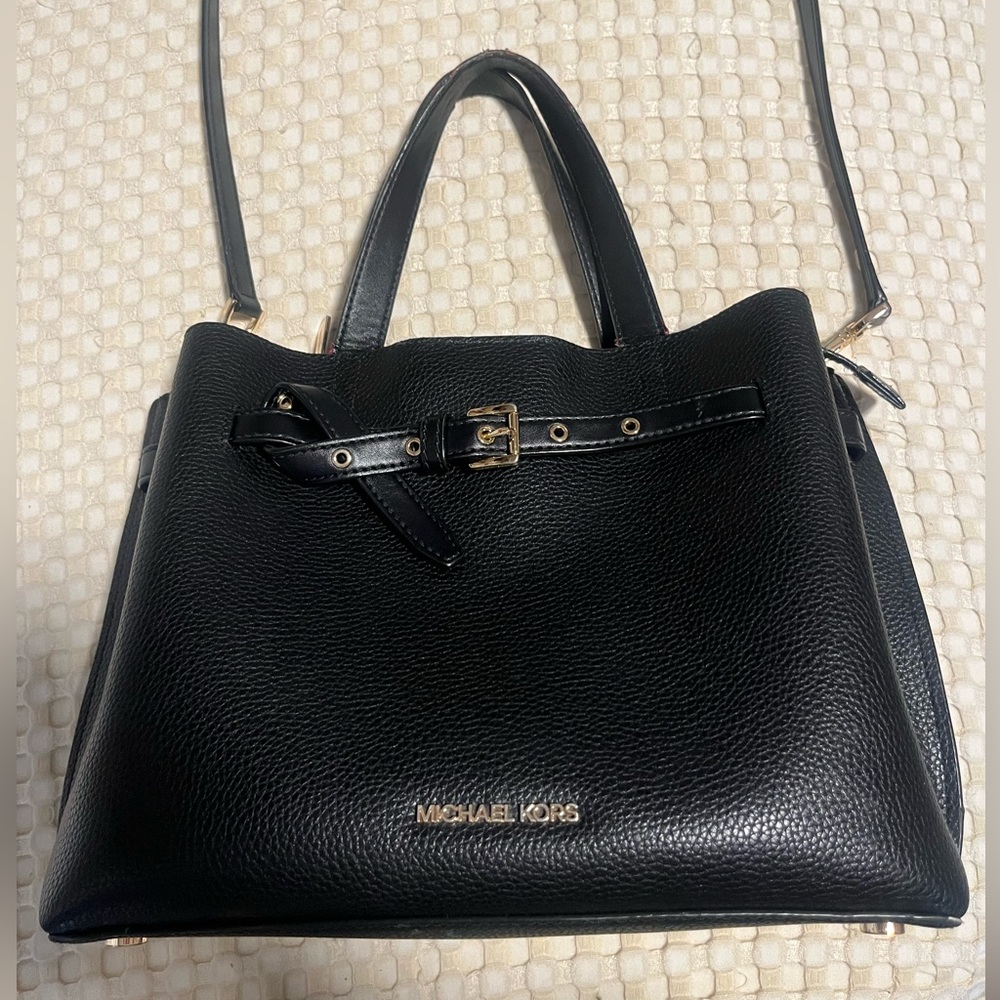 MICHAEL KORS Black Bag Gold Hardware